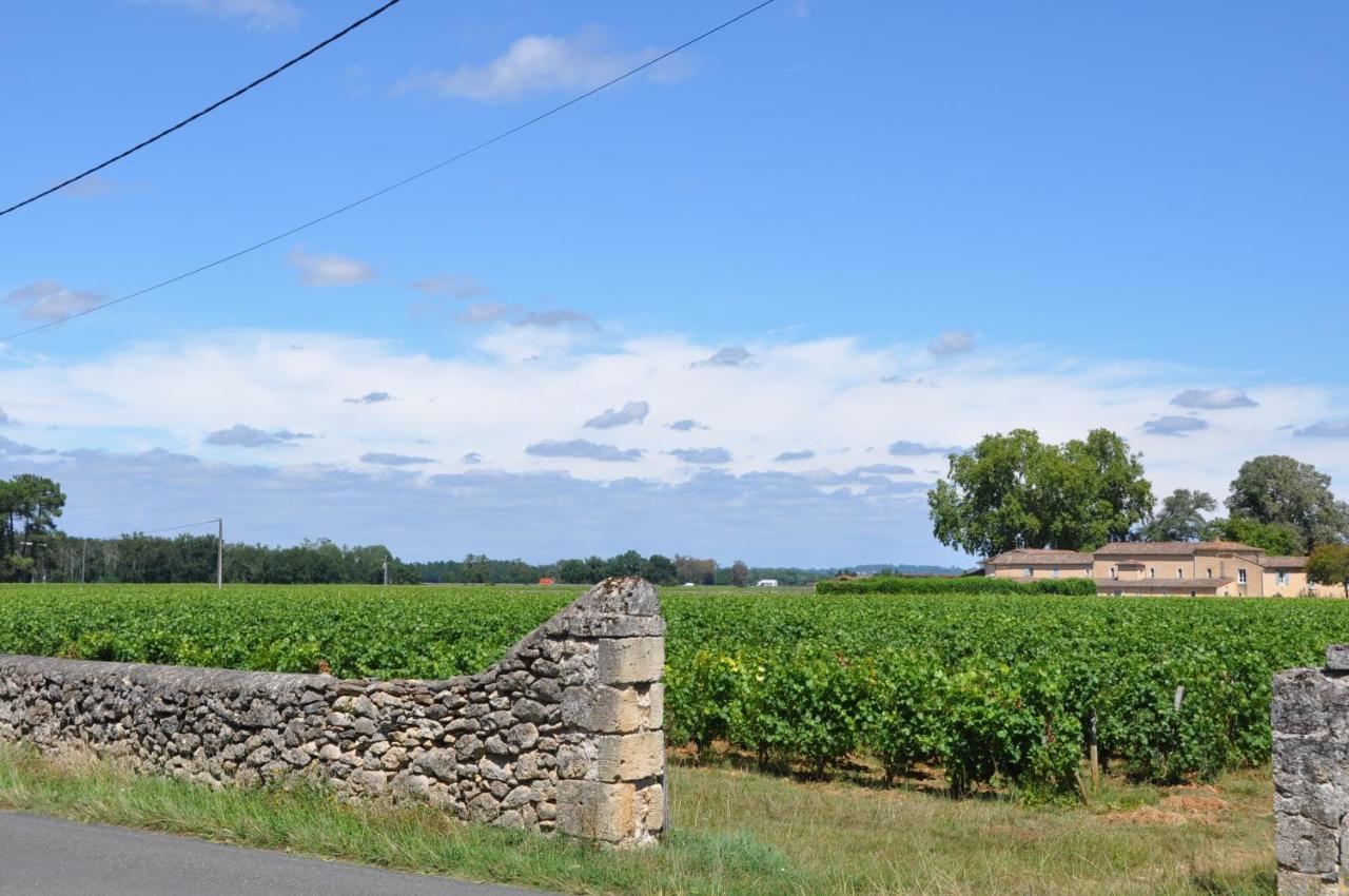 Clos San Gianni Pujols-sur-Ciron Екстер'єр фото